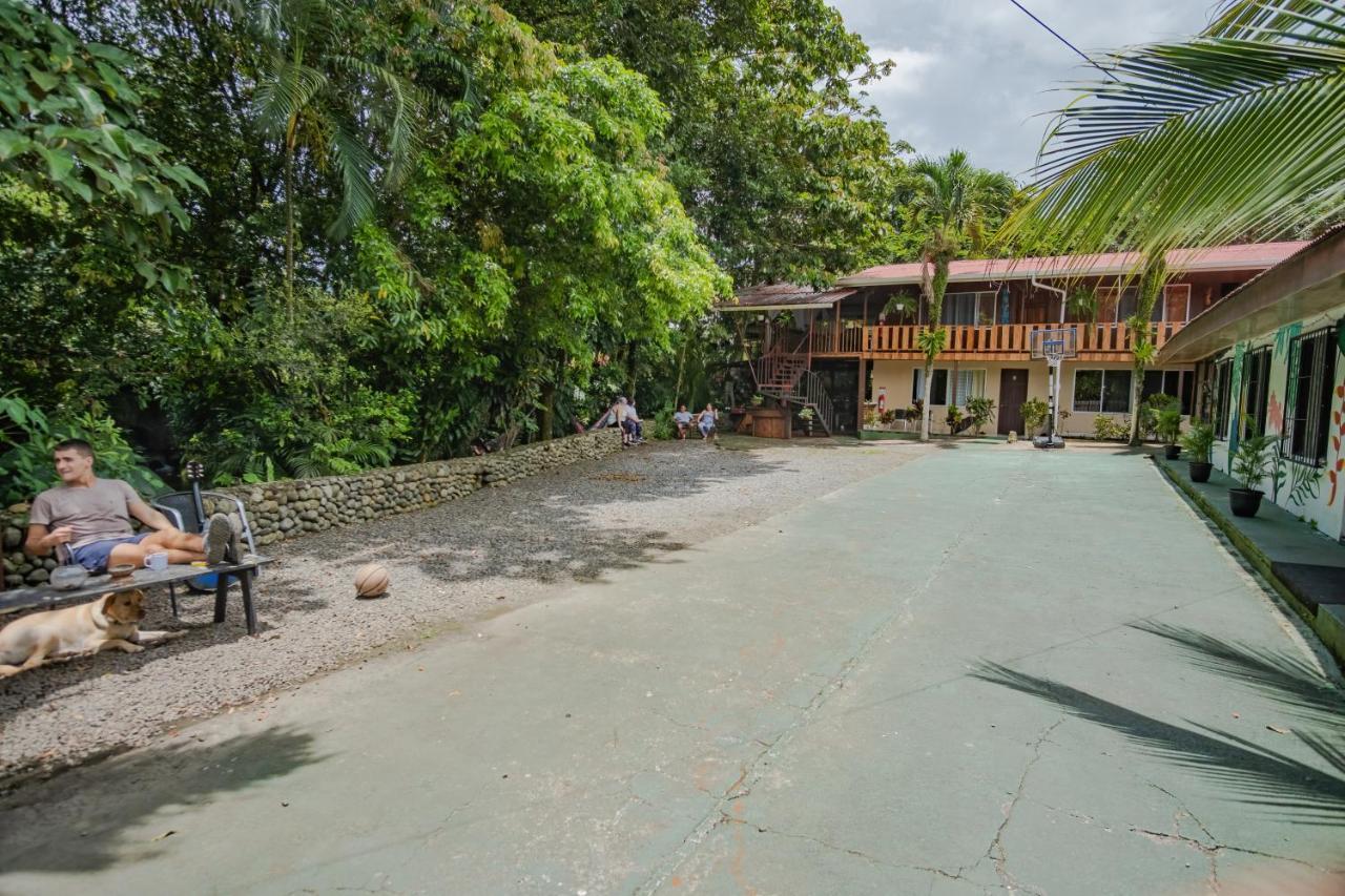Rio Danta Hostel La Fortuna Eksteriør billede