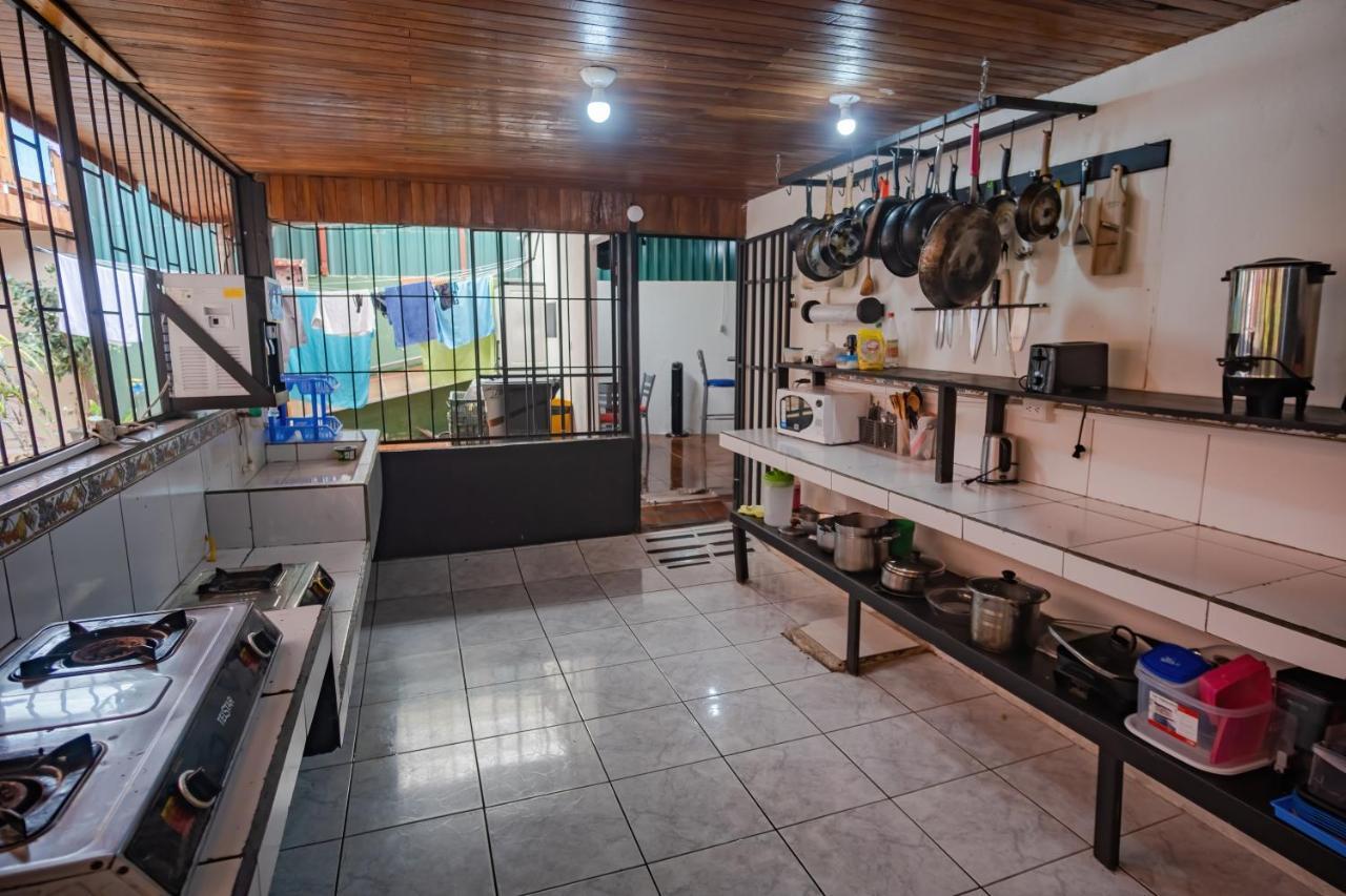 Rio Danta Hostel La Fortuna Eksteriør billede