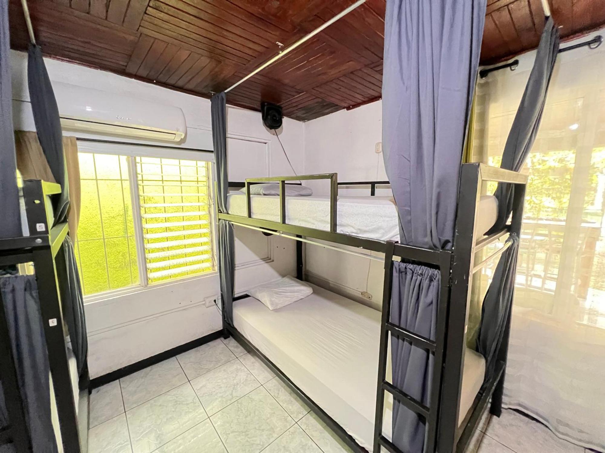 Rio Danta Hostel La Fortuna Eksteriør billede