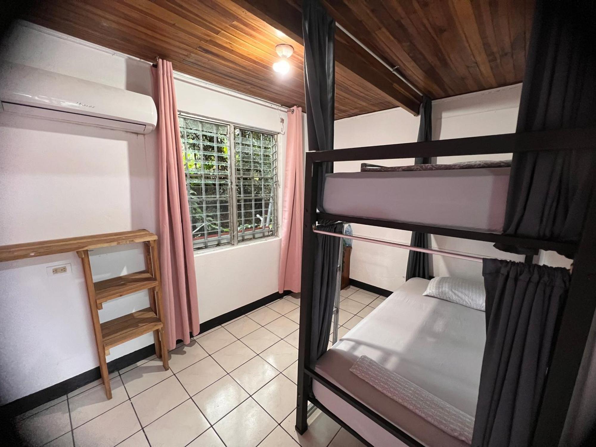 Rio Danta Hostel La Fortuna Eksteriør billede