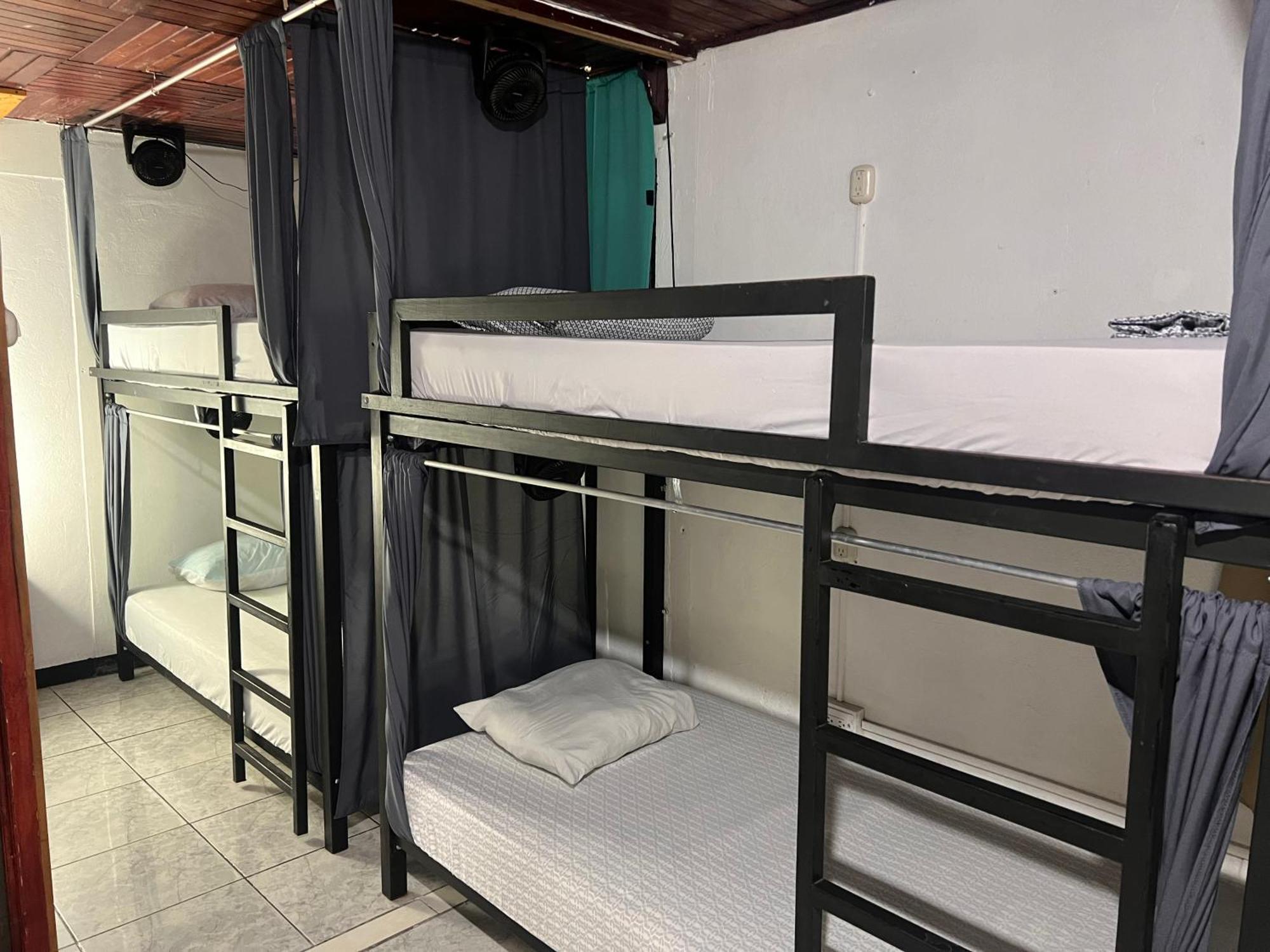 Rio Danta Hostel La Fortuna Eksteriør billede