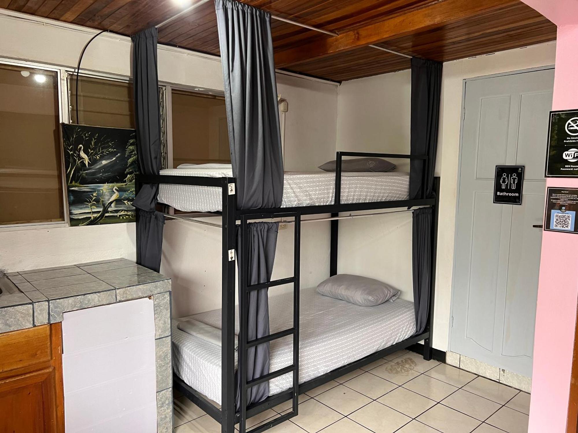 Rio Danta Hostel La Fortuna Eksteriør billede