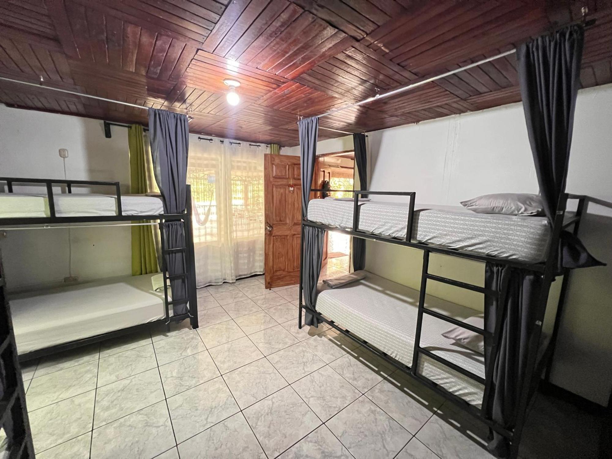 Rio Danta Hostel La Fortuna Eksteriør billede