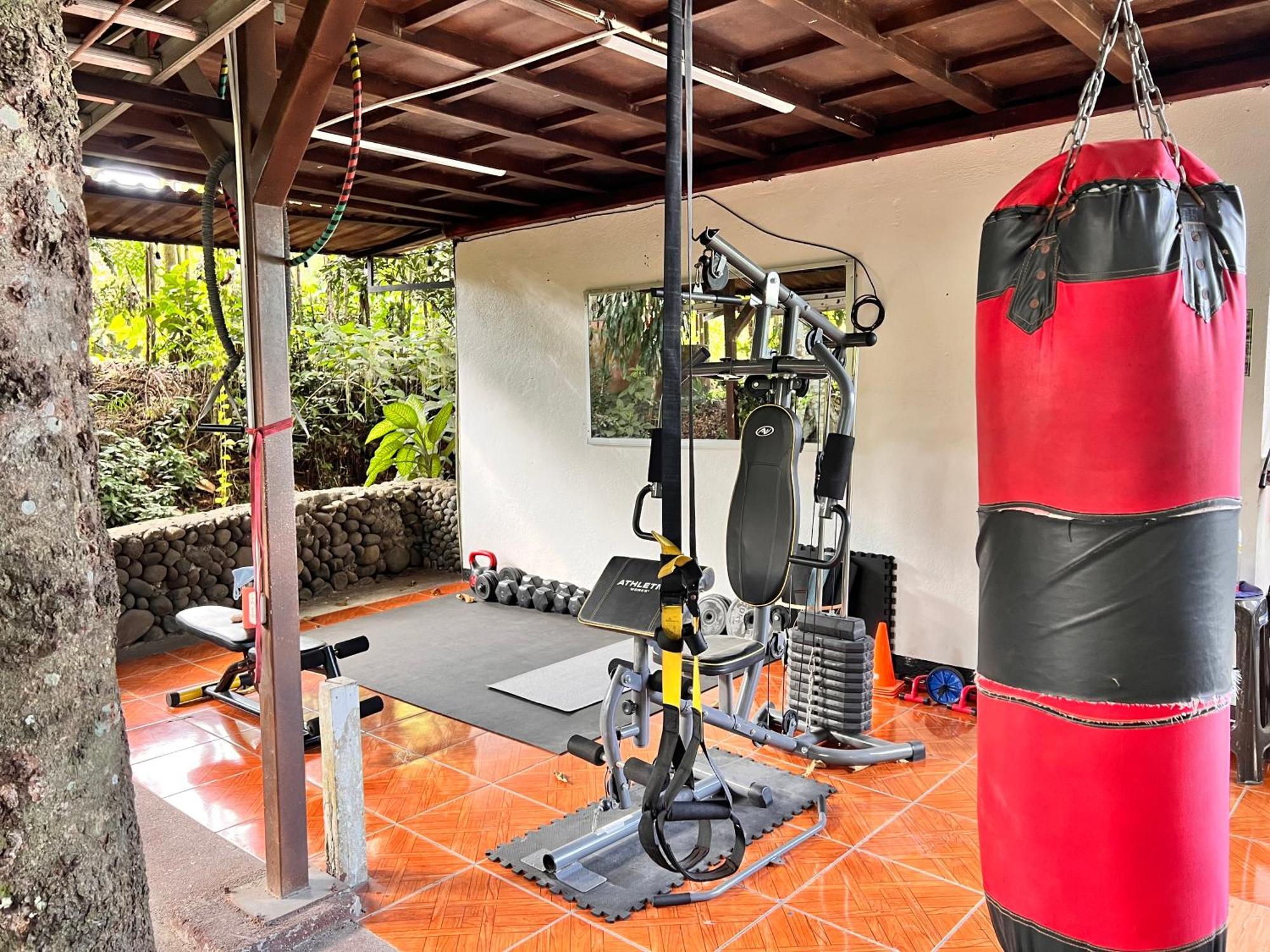 Rio Danta Hostel La Fortuna Eksteriør billede