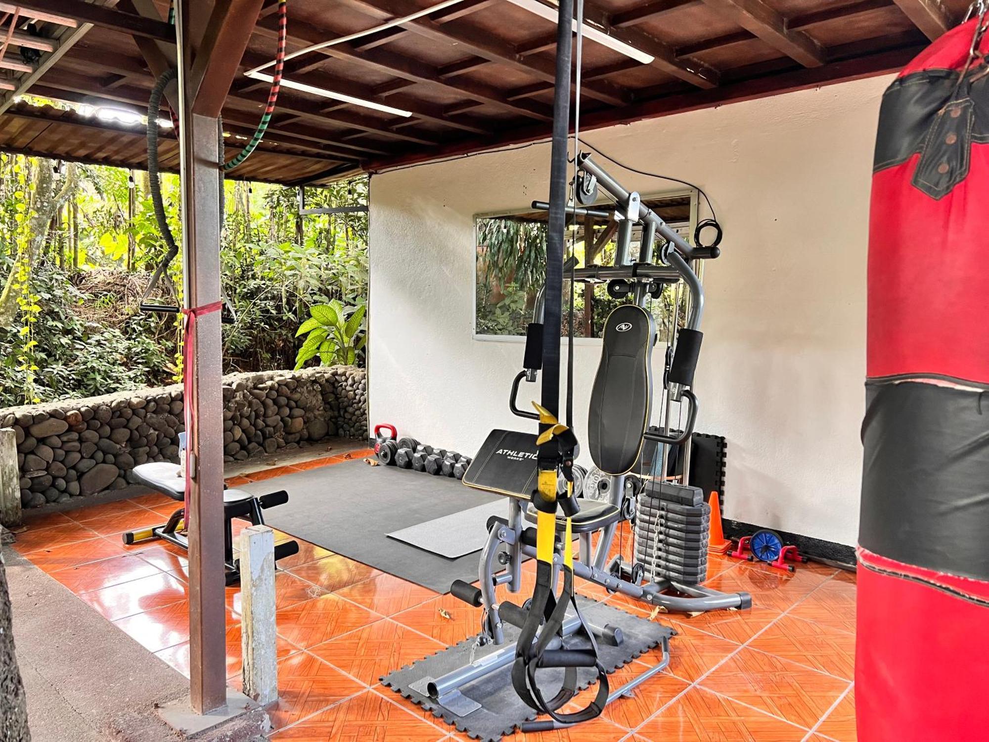 Rio Danta Hostel La Fortuna Eksteriør billede