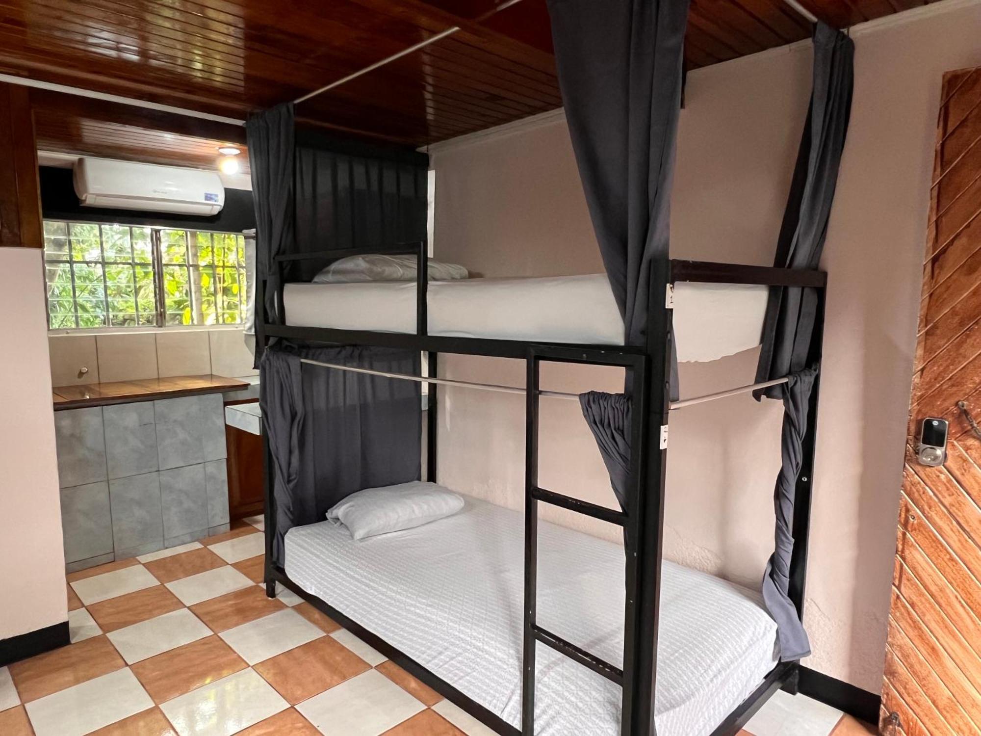 Rio Danta Hostel La Fortuna Eksteriør billede