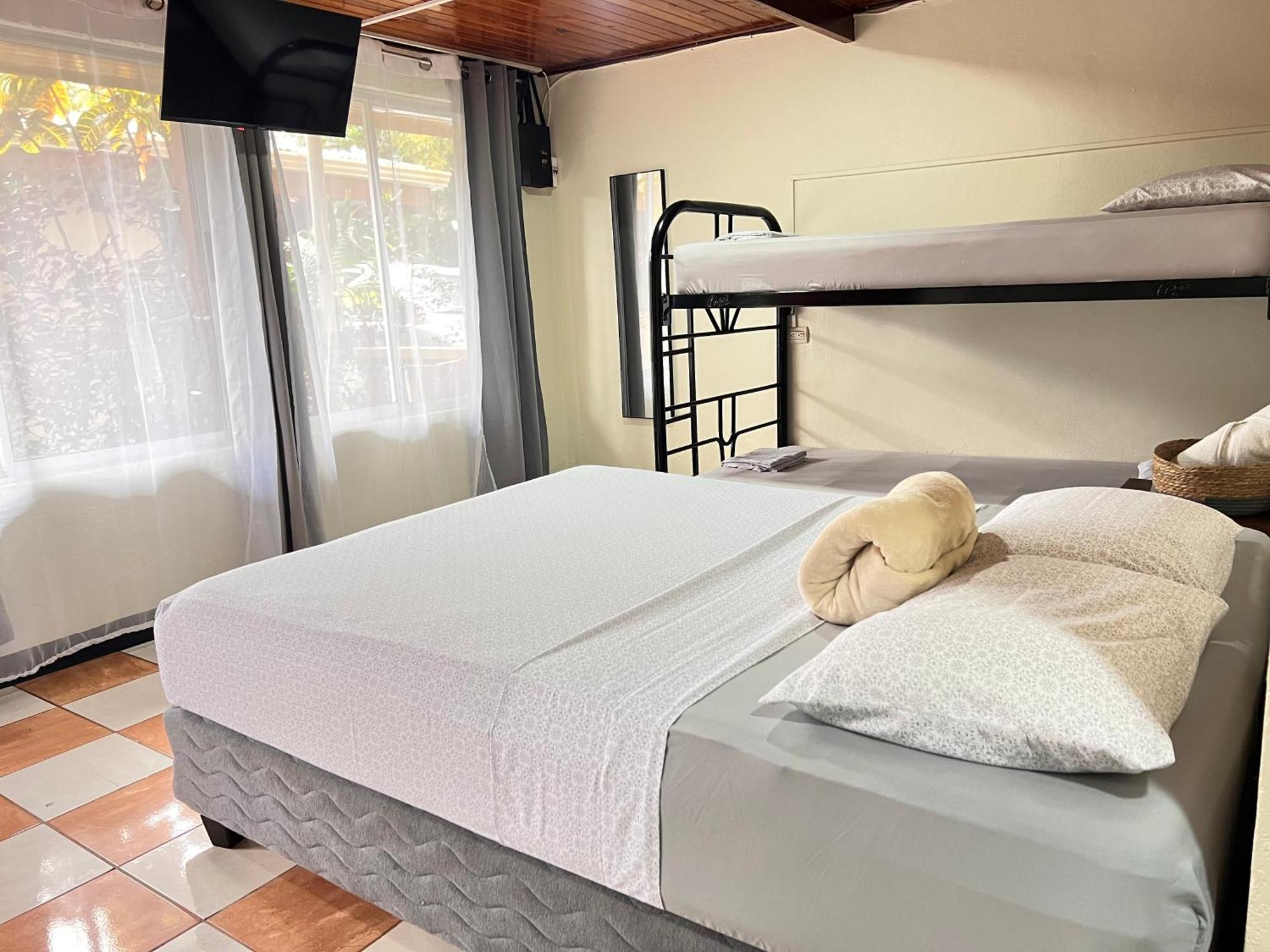 Rio Danta Hostel La Fortuna Eksteriør billede
